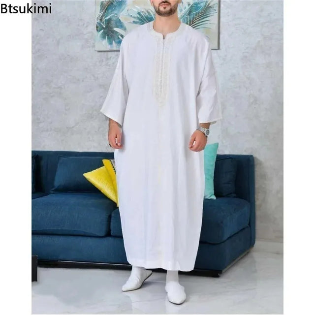 New 2024 Arab Men's Robe Abaya White Muslim Printed Clothing Men's Robe Long Dress Abaya Muslim Clothes for Men Gift Kaftan Men